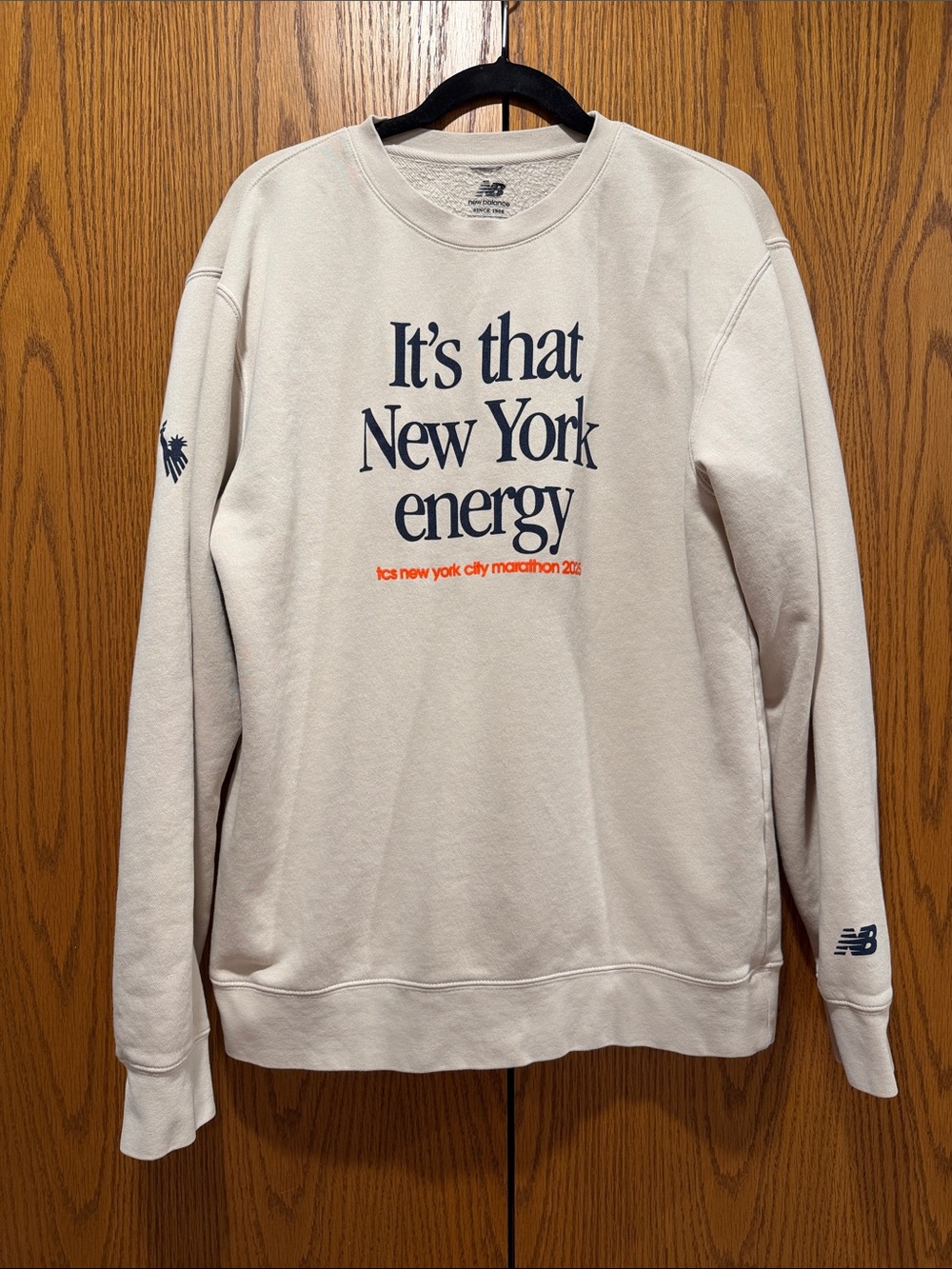 New Balance 2025 NYC Marathon It’s that New York Energy Sweatshirt M